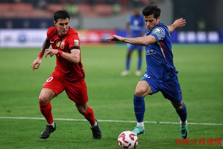 “海港杯赛失利,中超卫冕前景堪忧:细节之痛仍是老问题” “海港杯赛失利,中超卫冕前景堪忧:细节之痛仍是老问题”