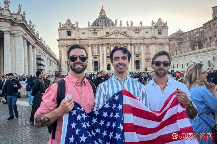 斯洛特：球迷对球队意义重大 送上圣诞祝福