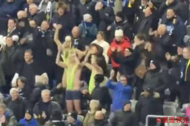 三名球迷扮成“波拉特”看欧冠，当场被判刑入狱5天